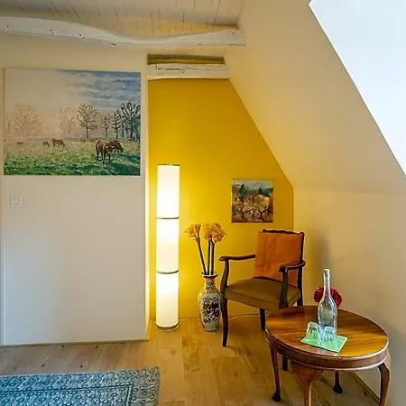La Maison Magique Bed & Breakfast