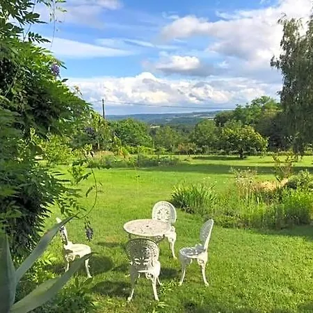 Bed & Breakfast La Maison Magique 4*