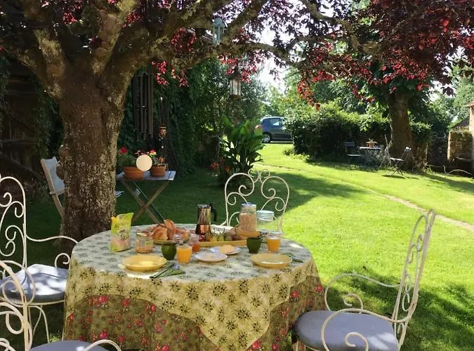 La Maison Magique فندق مبيت وإفطار